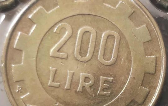 200 lire